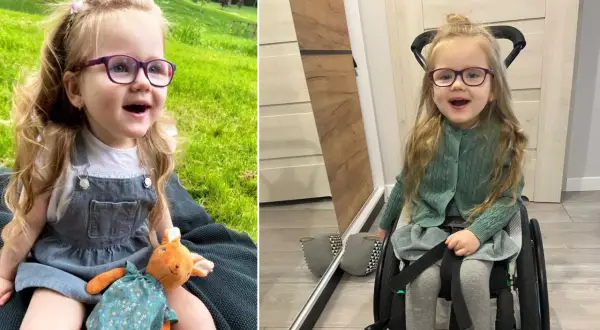 Uśmiechnięta dziewczynka w okularach, z długimi blond włosami. Na jednym zdjęciu siedzi na trawie z zabawką, na drugim w wózku inwalidzkim. Zespół Retta objawy nie definiują jej radości życia.