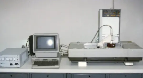 Kto wynalazł drukarkę 3D? Niesamowita historia i ewolucja technologii