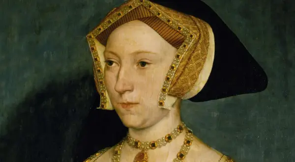 Portret Jane Seymour, królowej Anglii, w bogatym stroju i biżuterii.