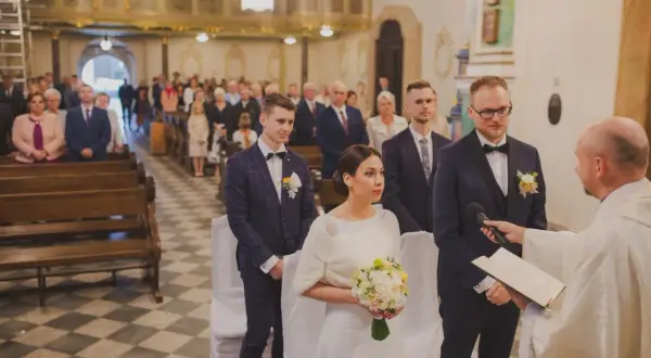 Ile kosztuje ślub w kościele? Zaskakujące wydatki, które musisz znać