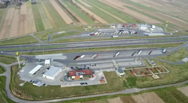 Co to jest mop na autostradzie? Kluczowe informacje i usługi