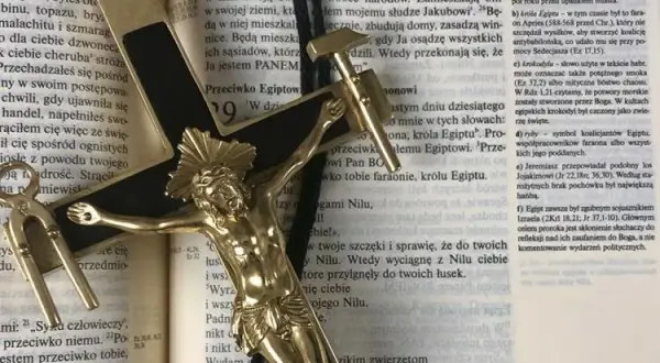 Jakie są wspólnoty kościoła katolickiego i jak mogą odmienić Twoje życie