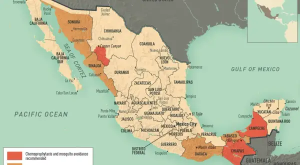 Mapa Meksyku z zaleceniami dotyczącymi **szczepień** i unikania komarów. Kolory wskazują regiony z różnym ryzykiem malarii.