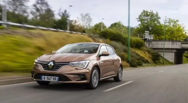 Renault Megane 3 jaki silnik wybrać, aby uniknąć kosztownych napraw?