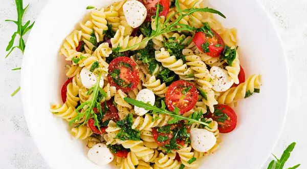 El secreto de la ensalada de pasta perfecta: Recetas y consejos