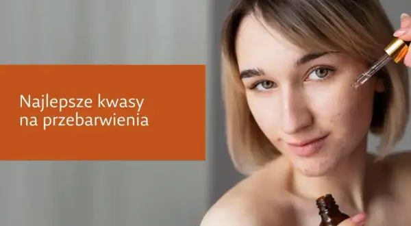 Młoda kobieta aplikuje serum z pipetki na twarz, by zwalczyć przebarwienia. Najlepsze kwasy na przebarwienia to klucz do gładkiej cery.