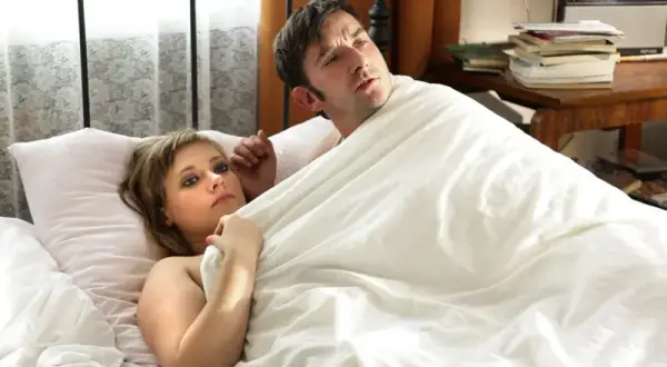 Powiedz kotku co masz w środku - odkryj zaskakującą fabułę filmu