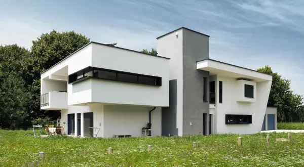 Was kostet ein Fertighaus mit Keller? Kosten und wichtige Faktoren