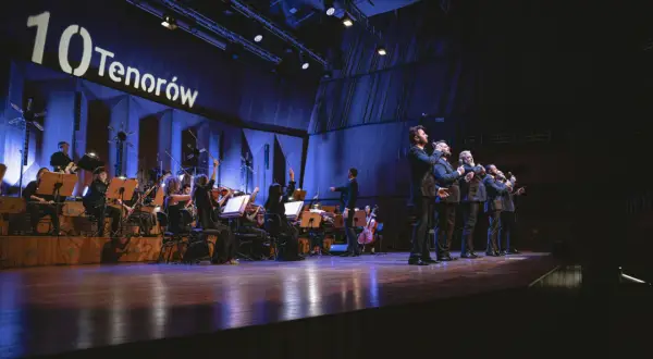Ile trwa koncert 10 tenorów? Czas trwania z przerwą i szczegóły