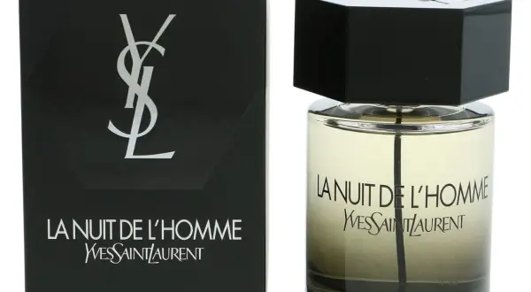 Elegancki flakon i opakowanie perfum La Nuit de l'Homme Yves Saint Laurent. Zapach dla mężczyzny, który ceni nocne przygody.