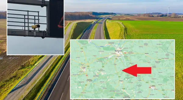 Kamera monitorująca odcinek pomiarowy prędkości S7. Na mapie zaznaczono obszar w okolicach Warszawy.