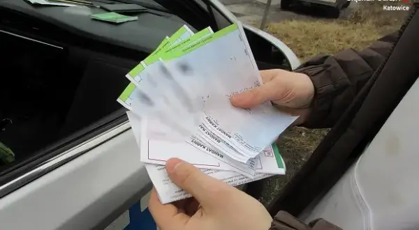 Mandat 1500 zł i zakaz jazdy? Co grozi za motorower bez uprawnień.