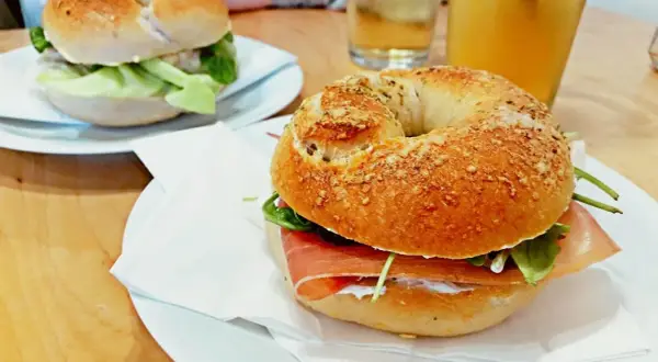 Gdzie dobrze zjeść w Szczecinie? Moje sprawdzone TOP rekomendacje