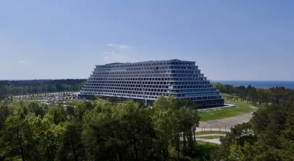 Hotel Gołębiewski nad morzem – kiedy otwarcie i co oferuje?