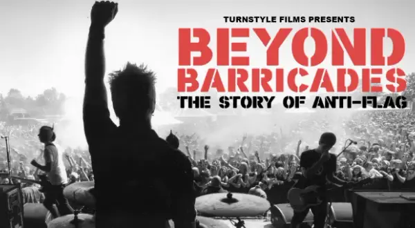 Filmy o punkach: Odkryj fascynujący świat buntu i kultury punkowej