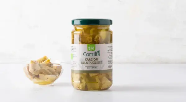 Carciofi sott'olio alla pugliese, un assaggio di Puglia in un vasetto.