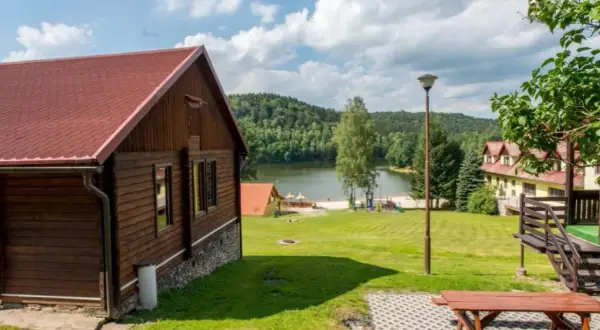 Domek nad jeziorem Dolny Śląsk: Twój przewodnik po rajskich zakątkach