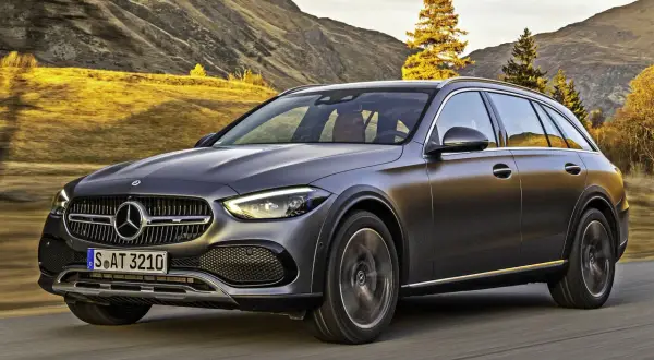 Klasa C Mercedes: Usterki, ceny, lifting 2026. Czy warto kupić?