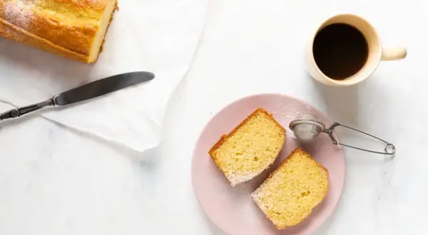 Maîtrisez le gâteau au yaourt : ingrédients, astuces & variantes