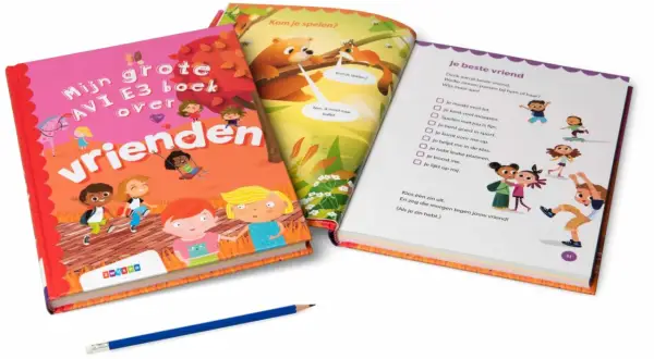 Drie boeken over vriendschap, waaronder "Mijn grote AVI E3 boek over vrienden". Een potlood ligt ernaast.