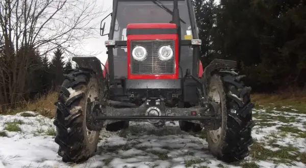 Zetor 5211 ile oleju do silnika – kluczowe informacje i porady