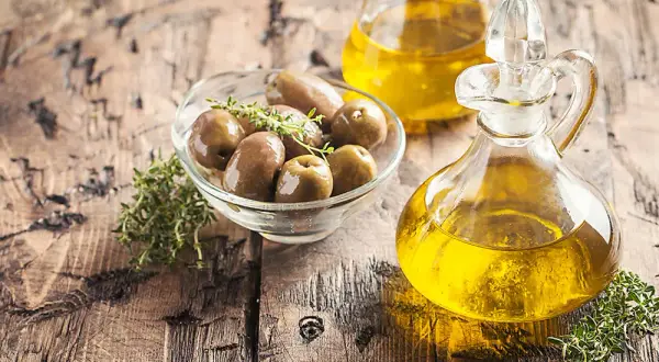 Najlepsza oliwa z oliwek na cholesterol – obniż poziom LDL i popraw zdrowie