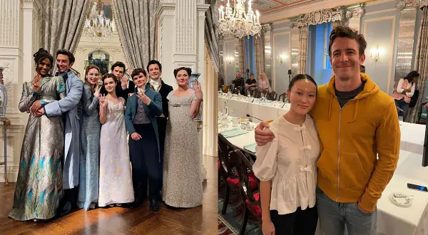 Skådespelarna från Bridgerton, inklusive rollistan i familjen Bridgerton, poserar för en bild.