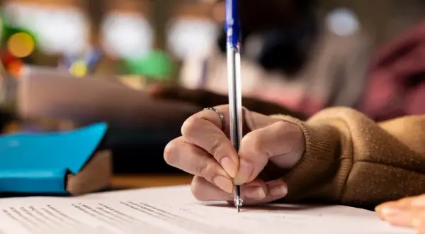 Wypracowanie, interpretacja, argumentacja – czyli jak ogarnąć polski przed maturą?