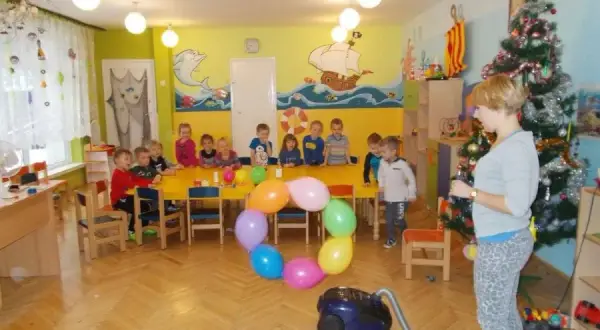 Eksperymenty z balonami w przedszkolu: Nauka dla małych odkrywców