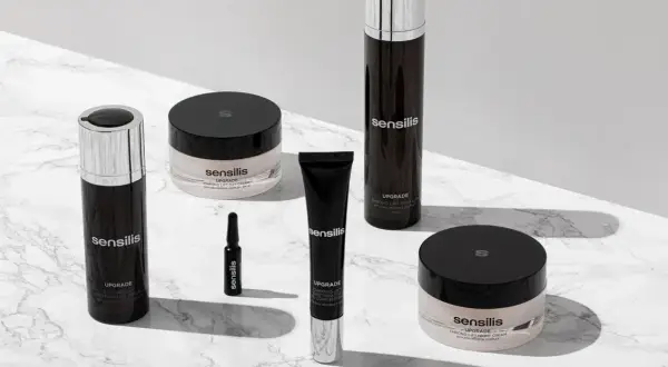 Opiniones de Sensilis: crema sorbete reafirmante y calmante. Descubre la línea Upgrade para una piel renovada.