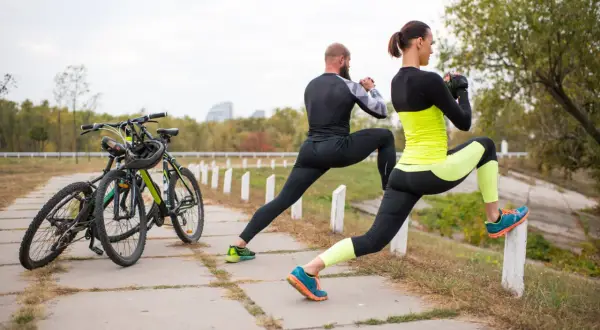 Bieganie czy rower? Co lepsze dla Twoich stawów i sylwetki?