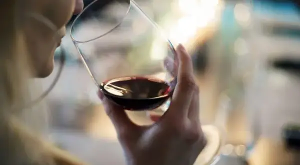 Co zrobić gdy wino jest za słodkie - skuteczne sposoby na ratunek