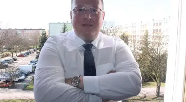 Jak zostać prezesem spółdzielni mieszkaniowej – kluczowe umiejętności i wymagania