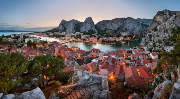 Omiš Chorwacja atrakcje: odkryj ukryte skarby i niezapomniane chwile