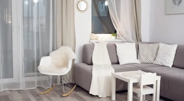 Salon 25m²: Jak urządzić funkcjonalnie i pięknie? Triki eksperta