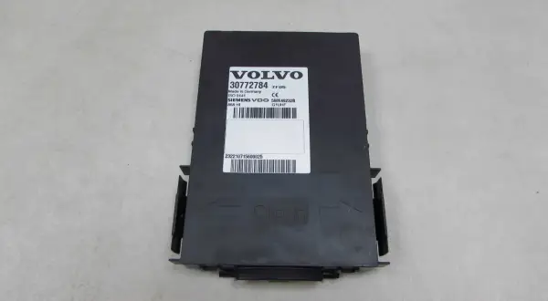 Volvo V70: Awaria centralnego zamka? Gdzie szukać sterownika?