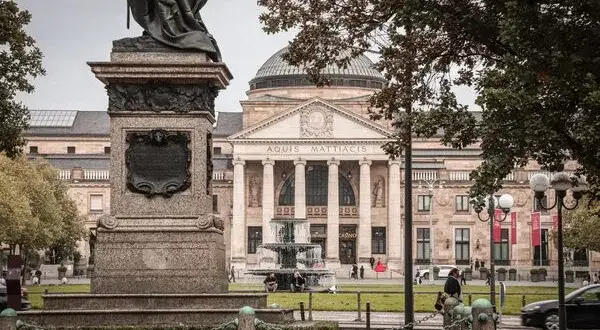 Wiesbaden atrakcje, które zaskoczą każdego turystę i zachwycą pięknem