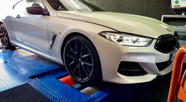 Czy chip tuning jest bezpieczny? Poznaj ryzyka i zalety modyfikacji