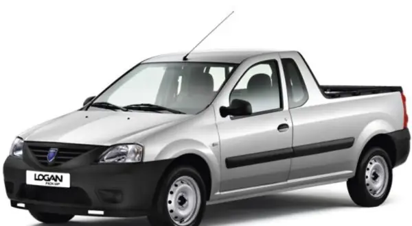 Srebrny Dacia Pickup Logan gotowy do pracy.