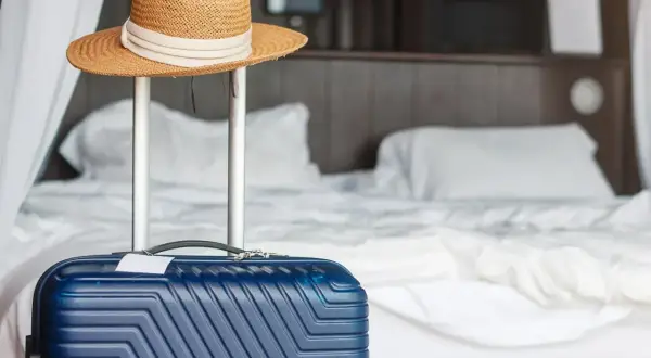 Co można zabrać z hotelu? Uniknij nieprzyjemnych niespodzianek