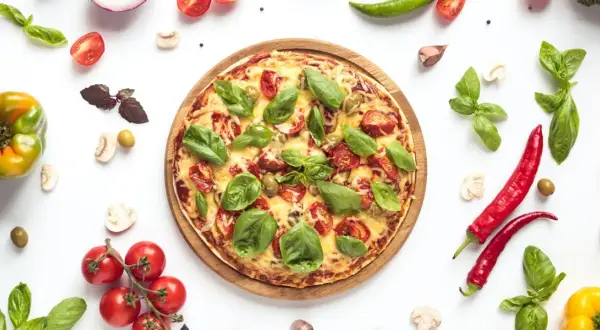 Co na pizzę? 50+ pomysłów na dodatki, które zachwycą!