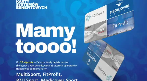 Karty MultiSport, FitProfit, PZU Sport i Medicover Sport na niebieskim tle z motywami wodnymi.