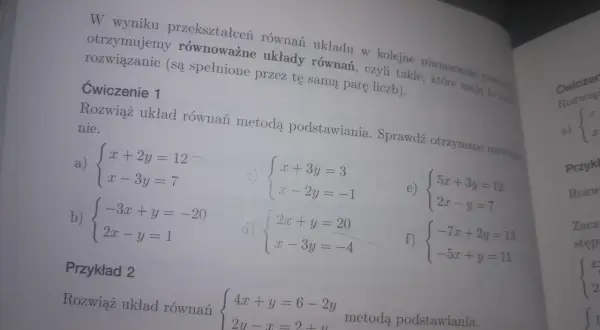Ćwiczenie 1: Rozwiąż układ równań metodą podstawiania. Przykłady a-f pokazują różne układy równań liniowych.