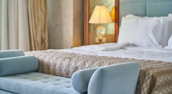 Jak liczyć noclegi w hotelu, aby uniknąć niepotrzebnych kosztów