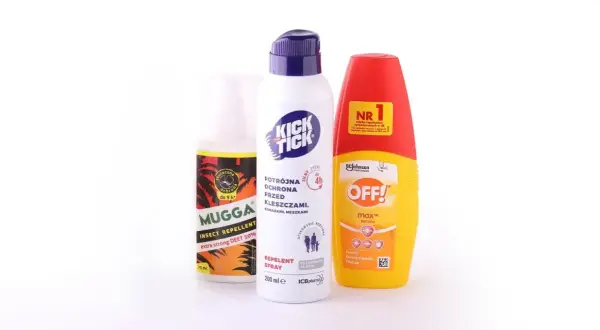 Trzy preparaty przeciw kleszczom i komarom: Mugga, Kick the Tick i OFF! Max. Idealne na spacery z psem, zapewniają ochronę przed insektami.