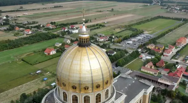 Licheń Stary: Atrakcje, plan zwiedzania. Odkryj więcej niż Bazylikę