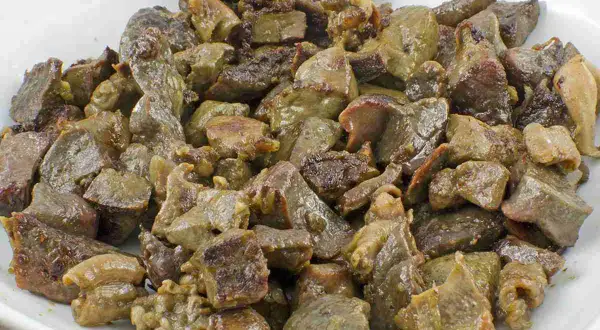 Secondi Piatti Romani: Ricette Autentiche e Segreti del Quinto Quarto