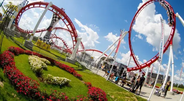 Gdzie leży Energylandia? Adres, dojazd i atrakcje Małopolski