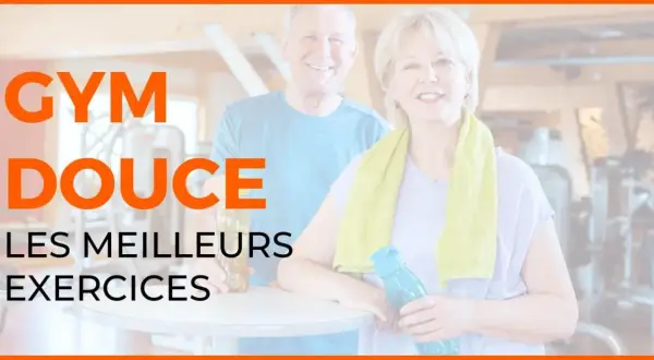 Couple souriant dans une salle de sport. "Gym douce : les meilleurs exercices" pour un gym facile pour débutant.