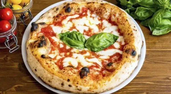 Réussir sa pizza originale : la recette du pizzaiolo